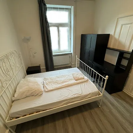Juno Apartment-3